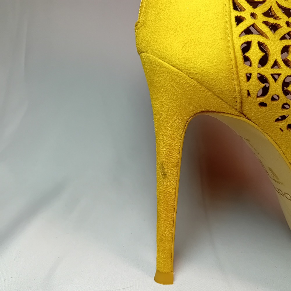 ALDO Yellow Suede Laser Cutout Peep Toe Stiletto Heel Bootie Ankle Boot 8.5 READ - Picture 16 of 16